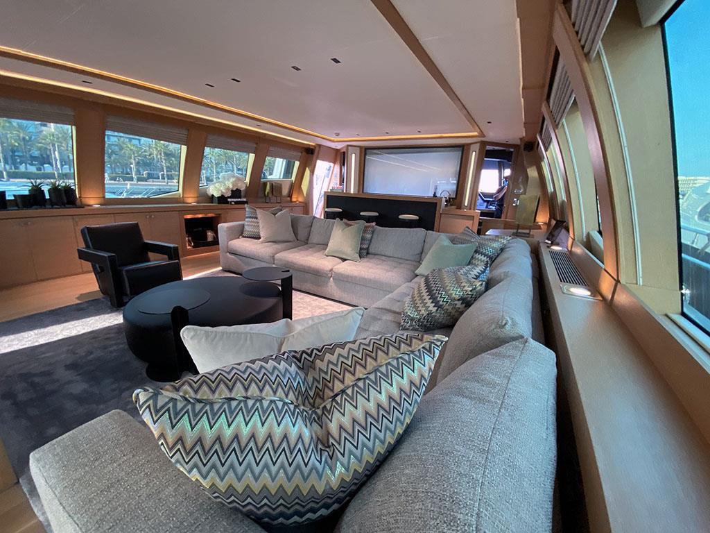 2005 PALMER JOHNSON 120 